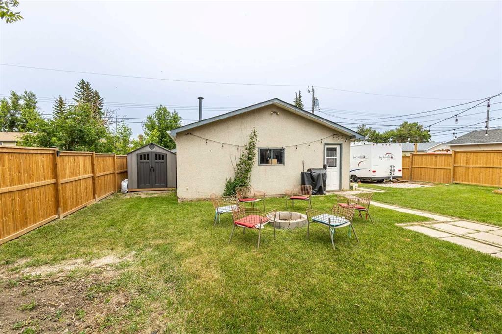 100 Marbrooke Circle Ne, Calgary, AB