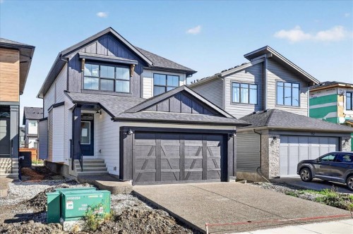 156 Emberside Hollow  Cochrane, AB T4C 3E1