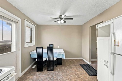 64 Castlebrook Rise Ne, Calgary, AB 