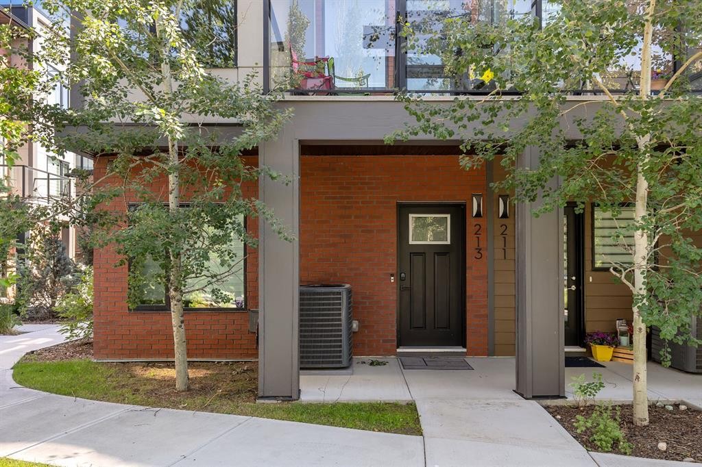 213 Greenbriar Common Nw, Calgary, AB