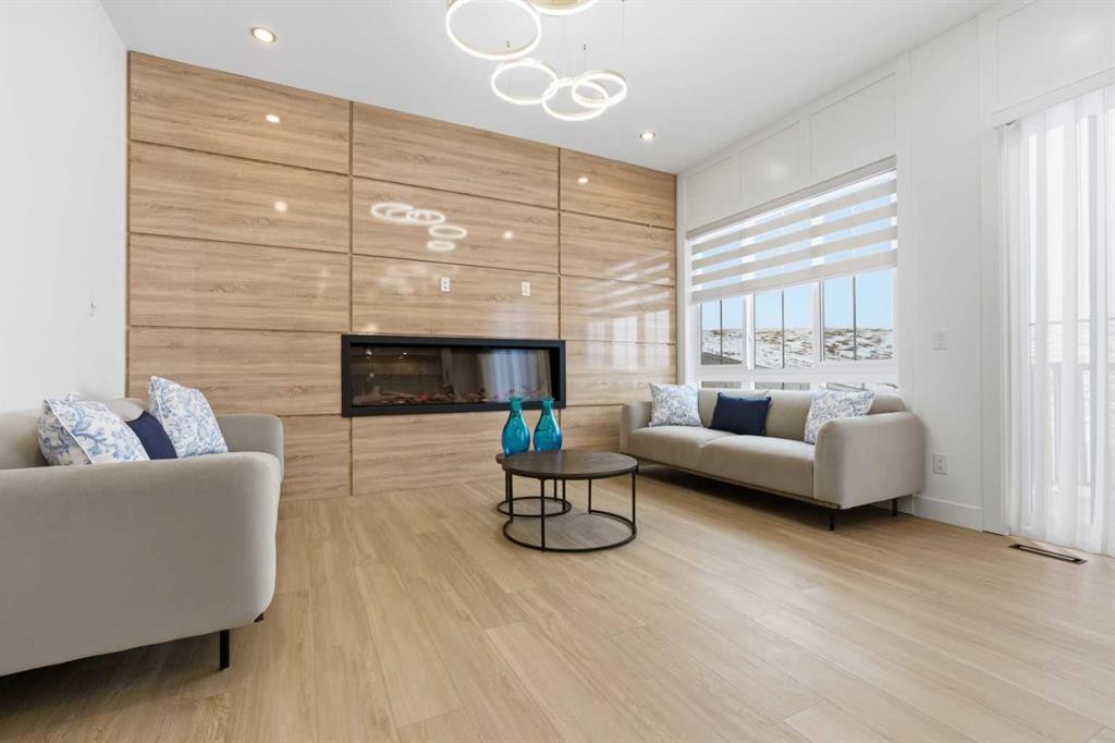 230 Royal Birch View Nw, Calgary, AB