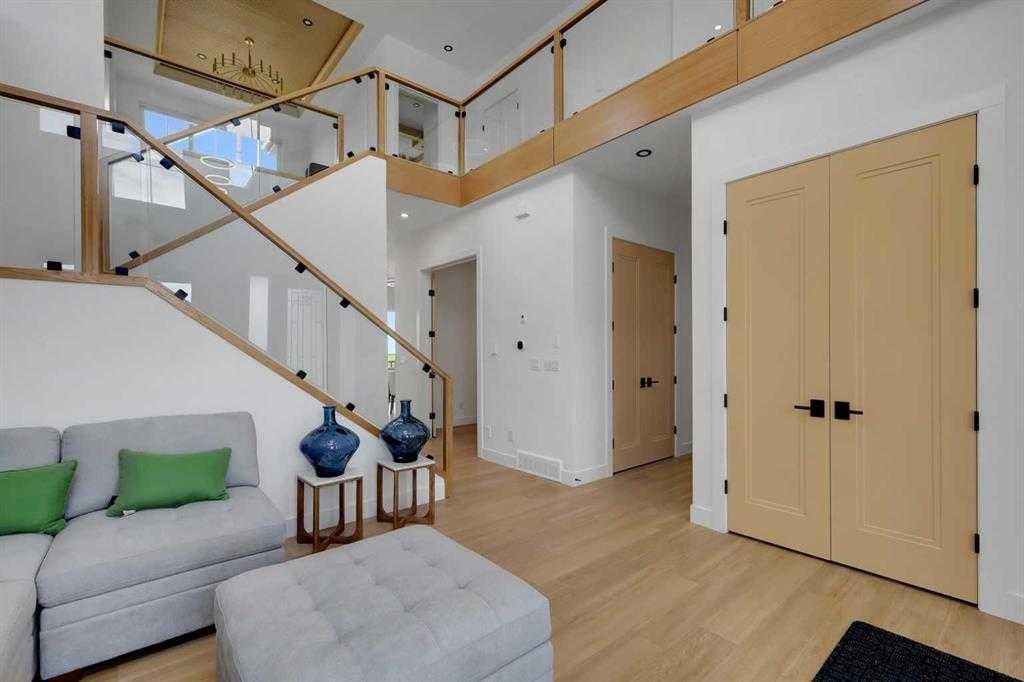 230 Royal Birch View Nw, Calgary, AB