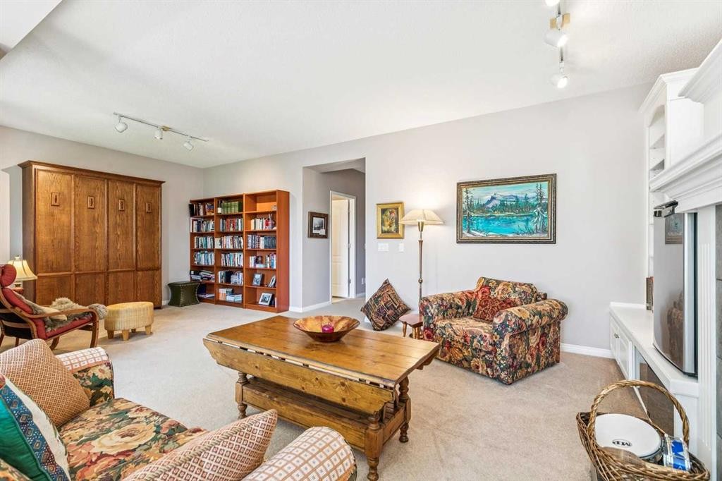 65 Scimitar Heath Nw, Calgary, AB