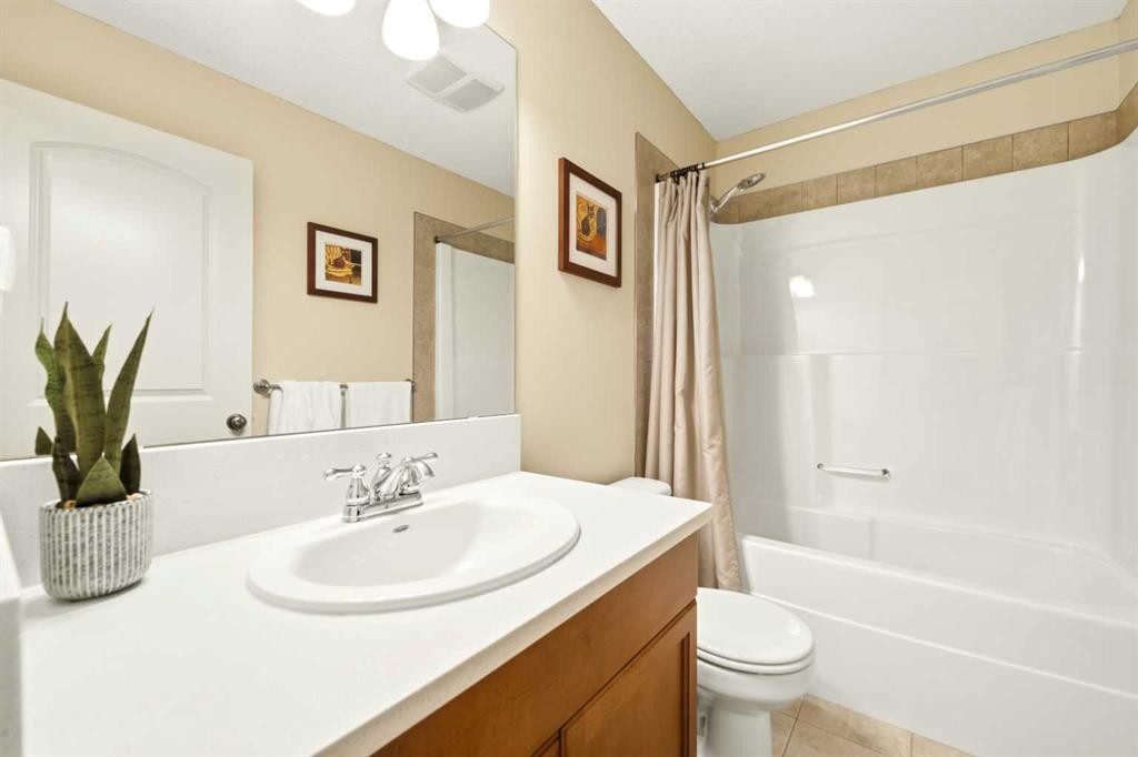 142 Auburn Glen Manor Se, Calgary, AB