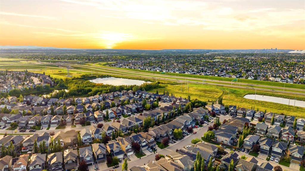 142 Auburn Glen Manor Se, Calgary, AB
