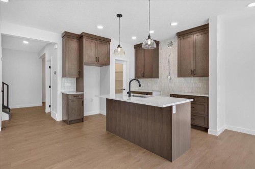 13 Emberside Grove  Cochrane, AB T4C 3C8