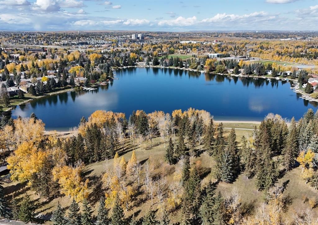 232 Midglen Place Se, Calgary, AB