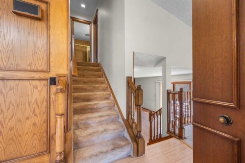 195 Edgepark Boulevard Nw, Calgary, AB 