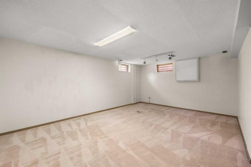 195 Edgepark Boulevard Nw, Calgary, AB 