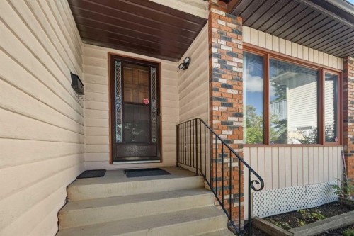 195 Edgepark Boulevard Nw, Calgary, AB 