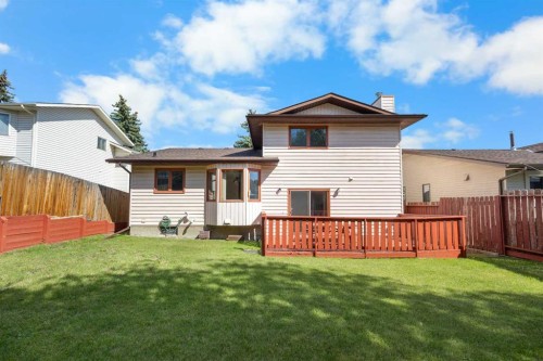 195 Edgepark Boulevard Nw, Calgary, AB 