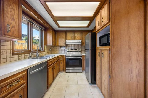 195 Edgepark Boulevard Nw, Calgary, AB 