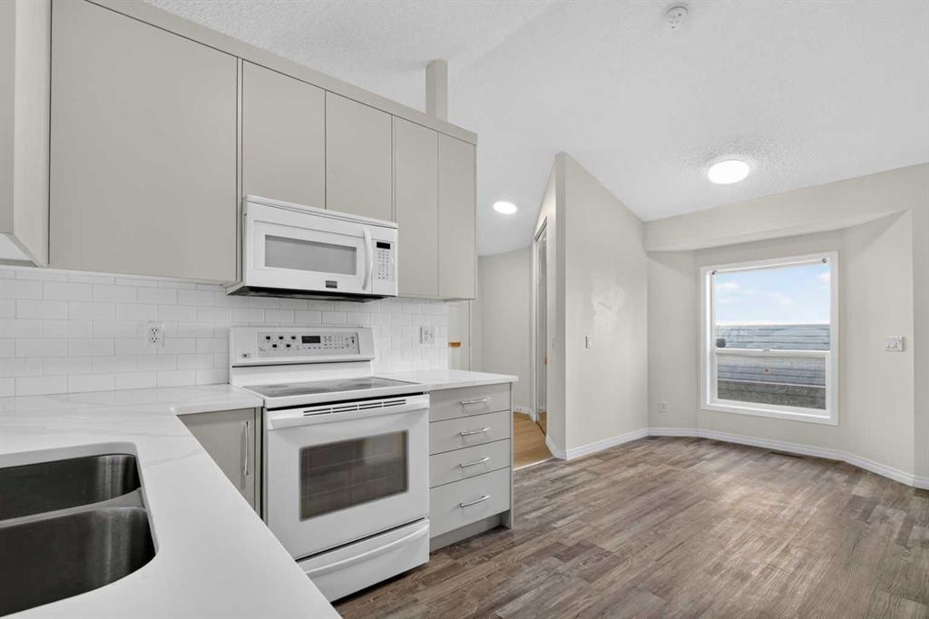 44 Harvest Gold Circle Ne, Calgary, AB