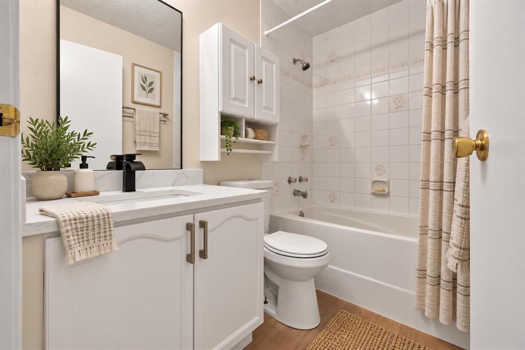44 Harvest Gold Circle Ne, Calgary, AB