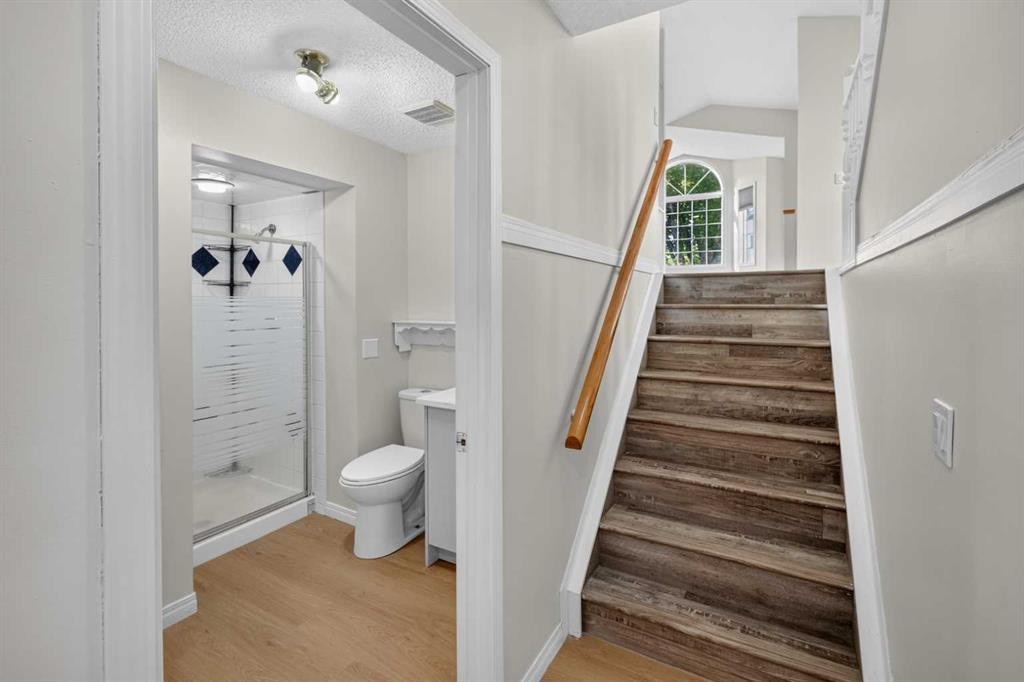 44 Harvest Gold Circle Ne, Calgary, AB