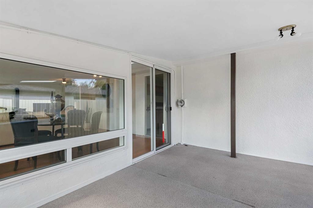 8335 47 Avenue Nw, Calgary, AB