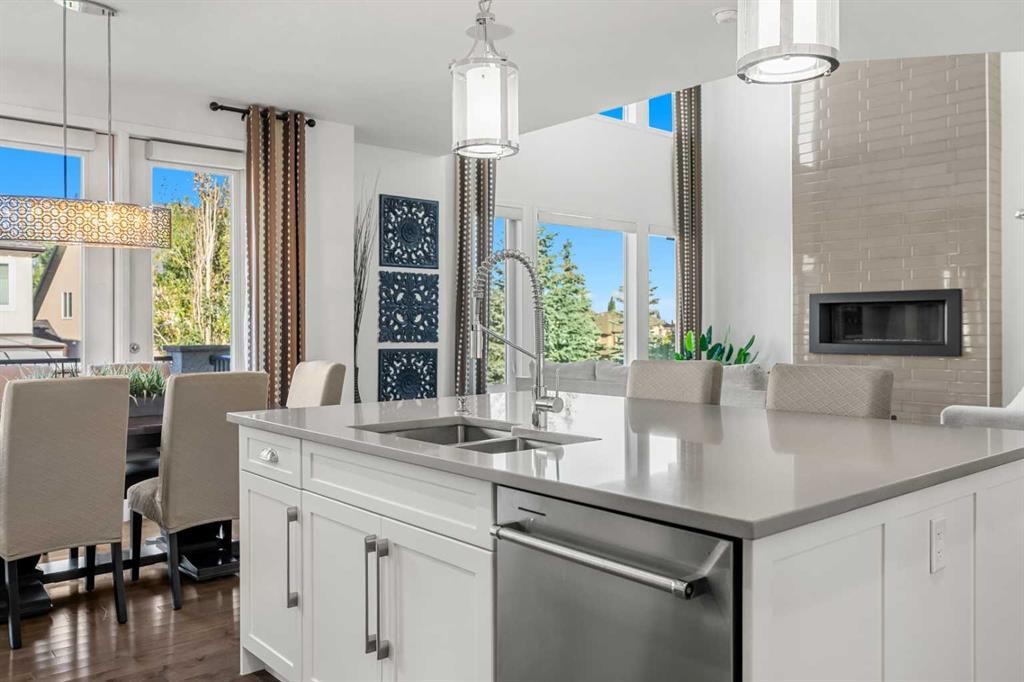 117 Mahogany Place Se, Calgary, AB