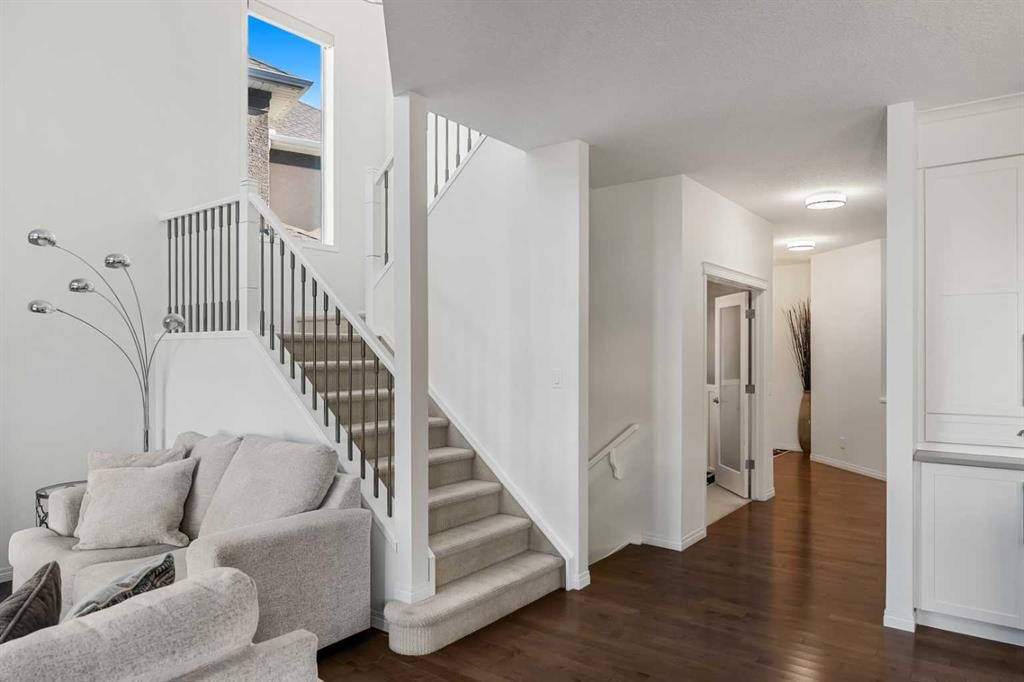 117 Mahogany Place Se, Calgary, AB