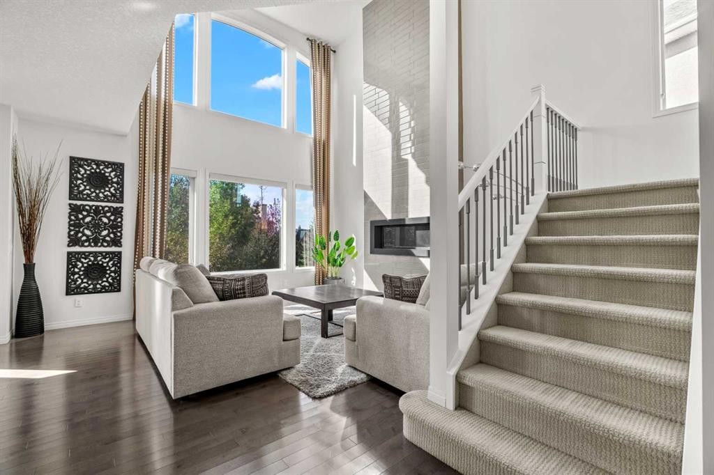 117 Mahogany Place Se, Calgary, AB