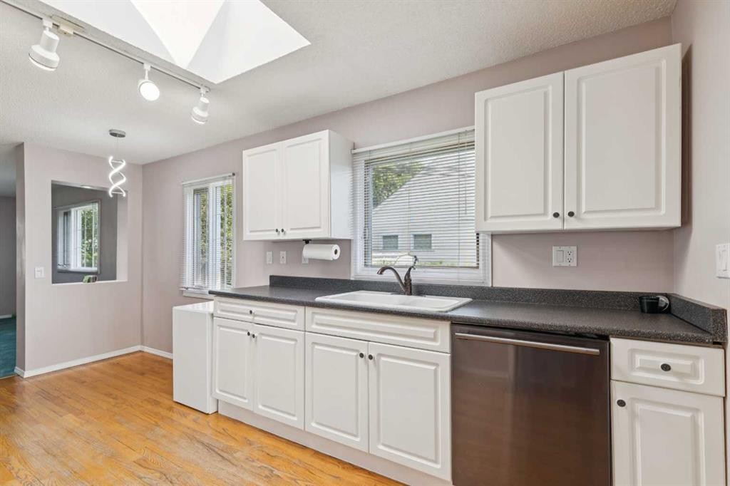 415 51 Avenue Sw, Calgary, AB