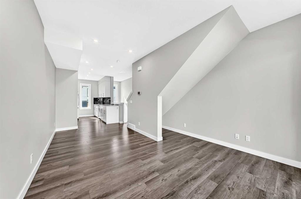 211 Evanscrest Square Nw, Calgary, AB