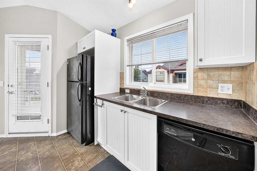 205-20 Panatella Landing Nw, Calgary, AB