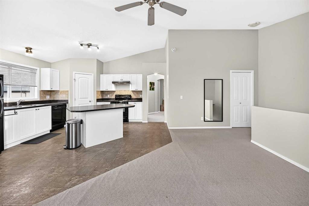205-20 Panatella Landing Nw, Calgary, AB