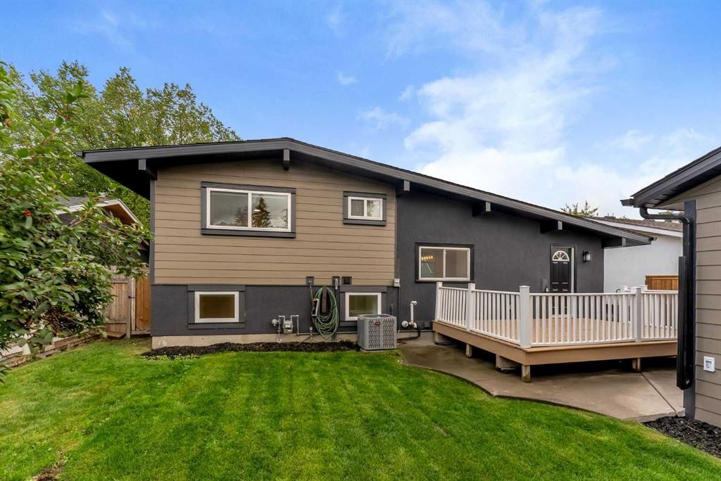 10 Atlanta Crescent Se, Calgary, AB