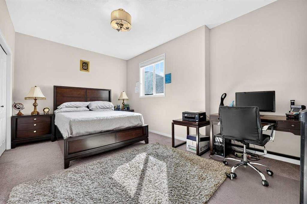 40 Sherwood Manor Nw, Calgary, AB