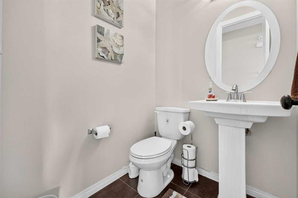40 Sherwood Manor Nw, Calgary, AB