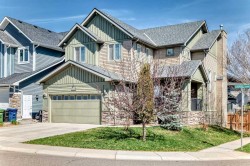 832 Coopers Square SWAirdrie, AB T4B 0G5
