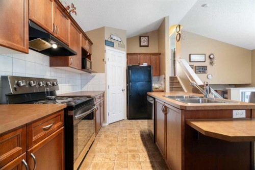 128 Copperstone Grove Se, Calgary, AB 