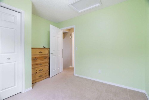 128 Copperstone Grove Se, Calgary, AB 