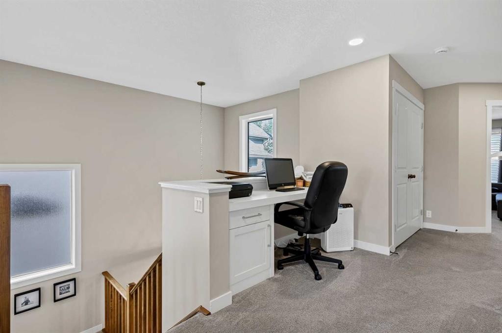 170 Tuscany Ravine Close Nw, Calgary, AB