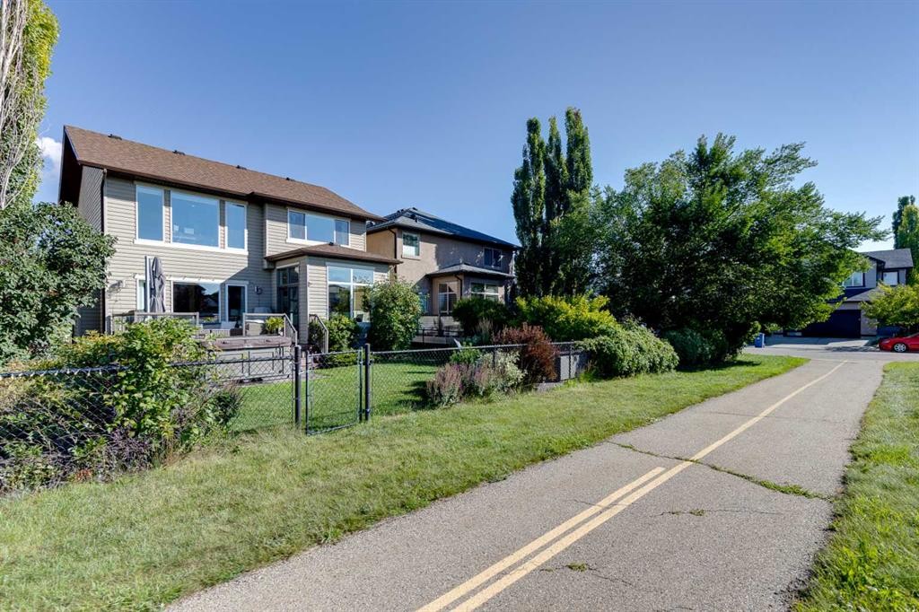170 Tuscany Ravine Close Nw, Calgary, AB