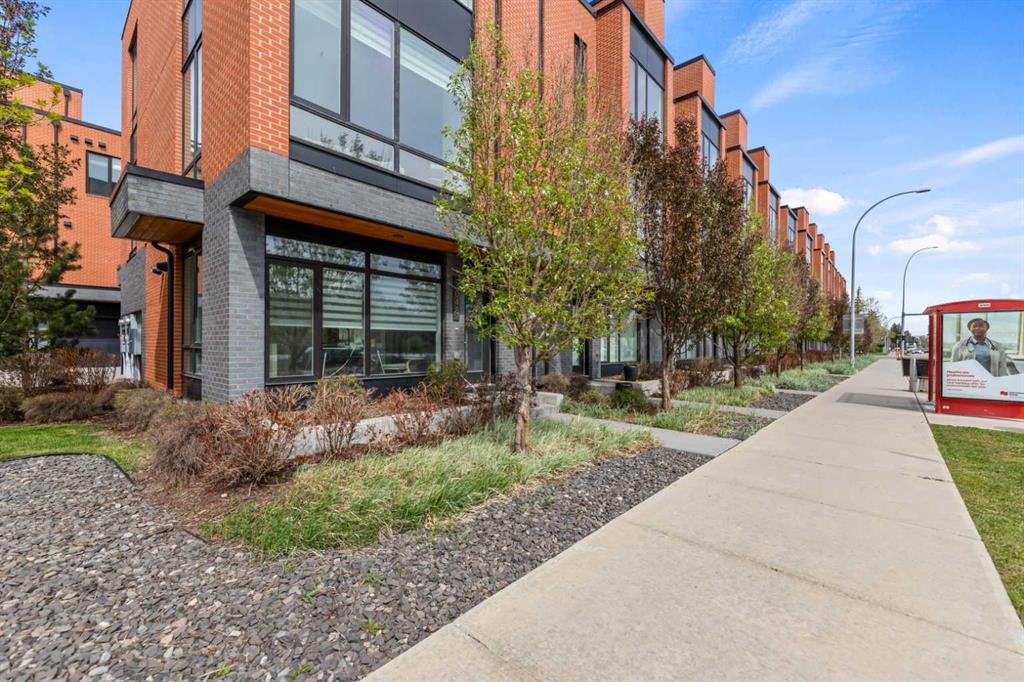 3040 Parkdale Boulevard Nw, Calgary, AB