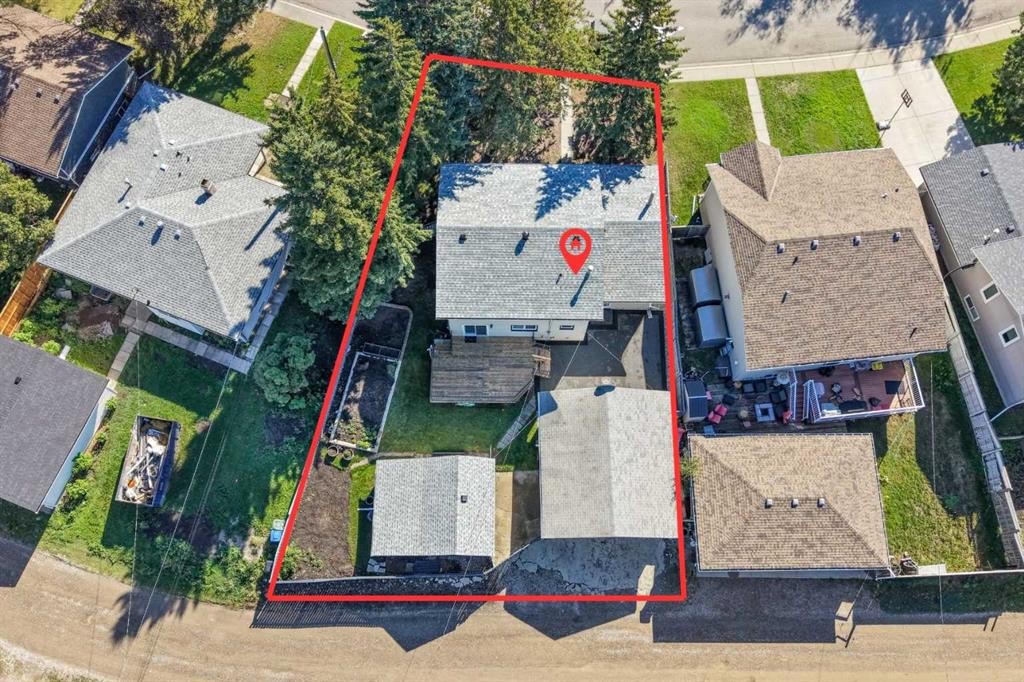 135 Queensland Road Se, Calgary, AB