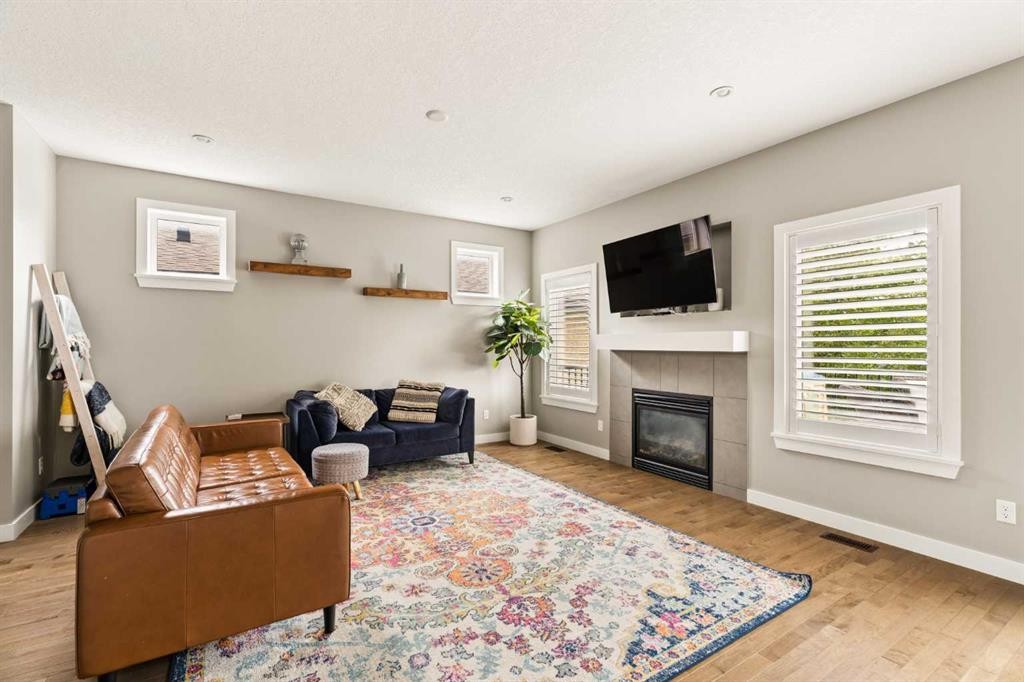 124 25 Avenue Ne, Calgary, AB