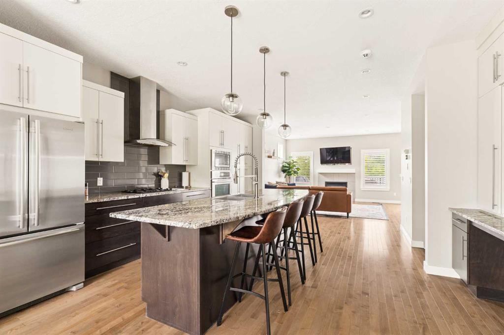 124 25 Avenue Ne, Calgary, AB