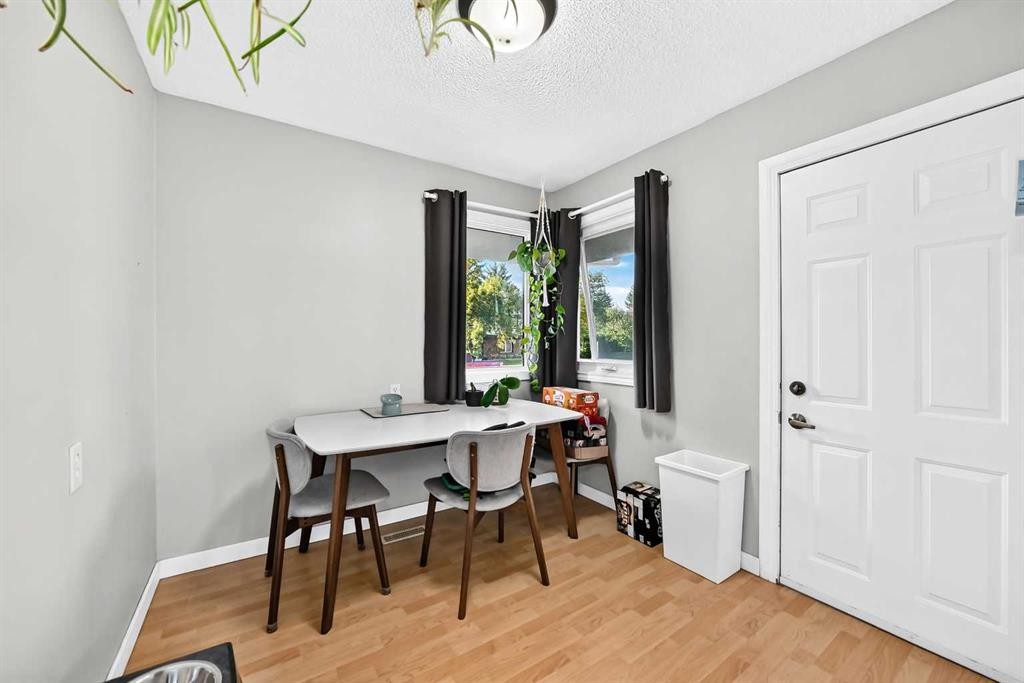 116 Midland Crescent Se, Calgary, AB