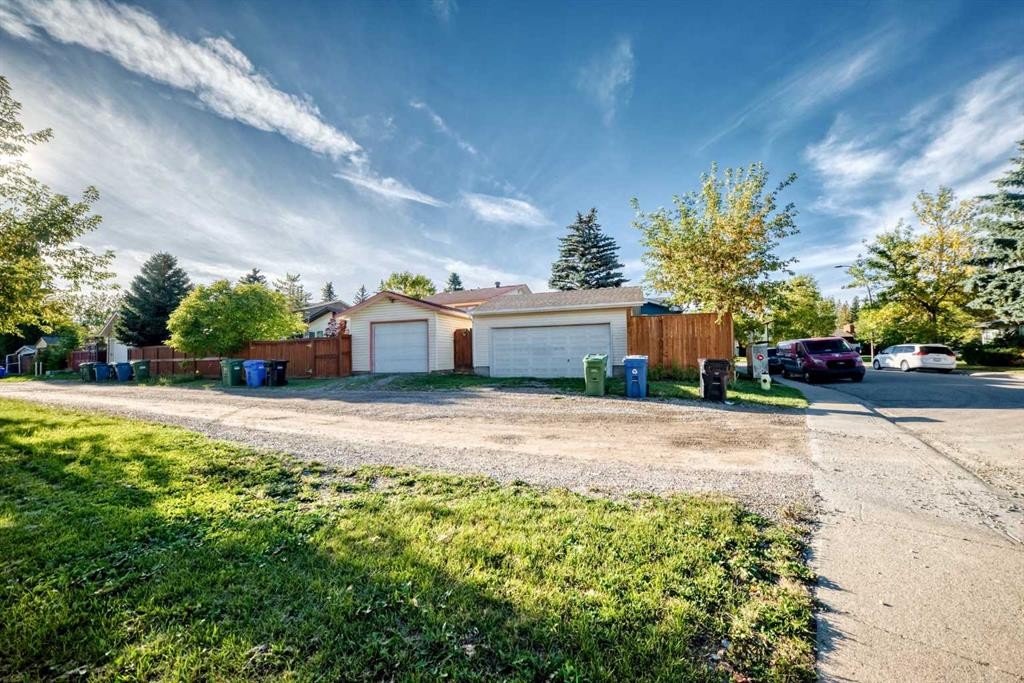 116 Midland Crescent Se, Calgary, AB
