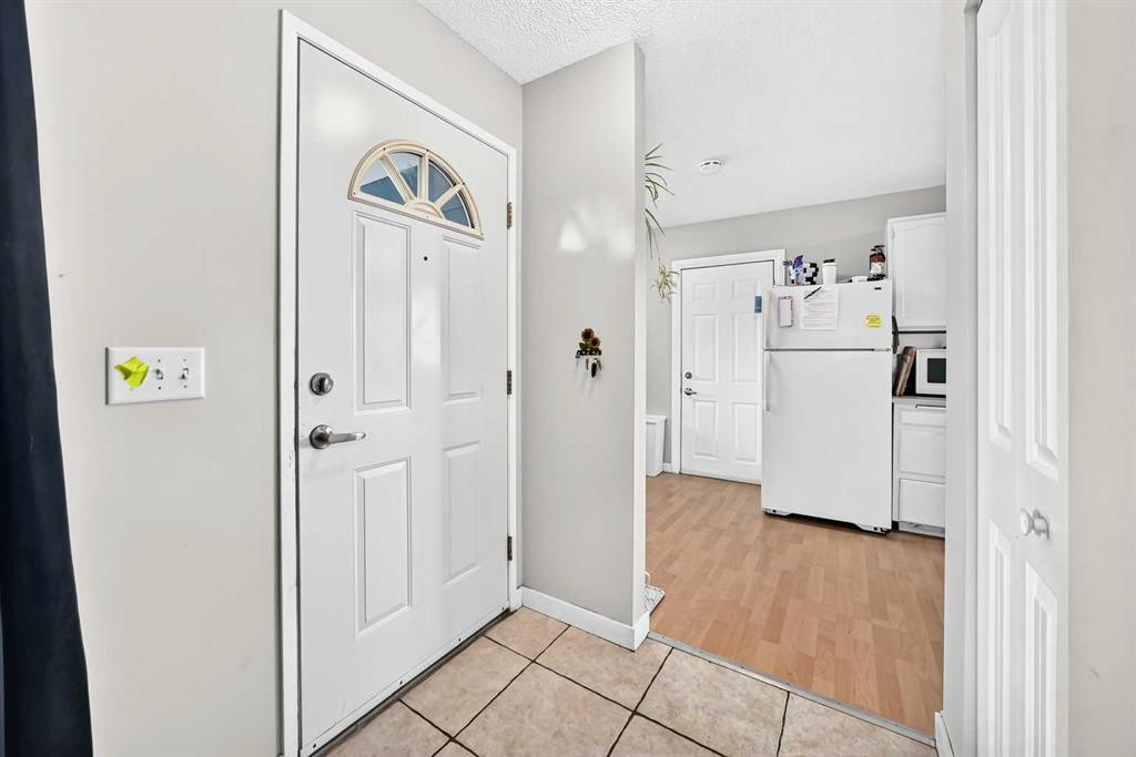 116 Midland Crescent Se, Calgary, AB