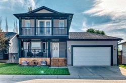 122 Aspen Circle Strathmore, AB T1P 1X7