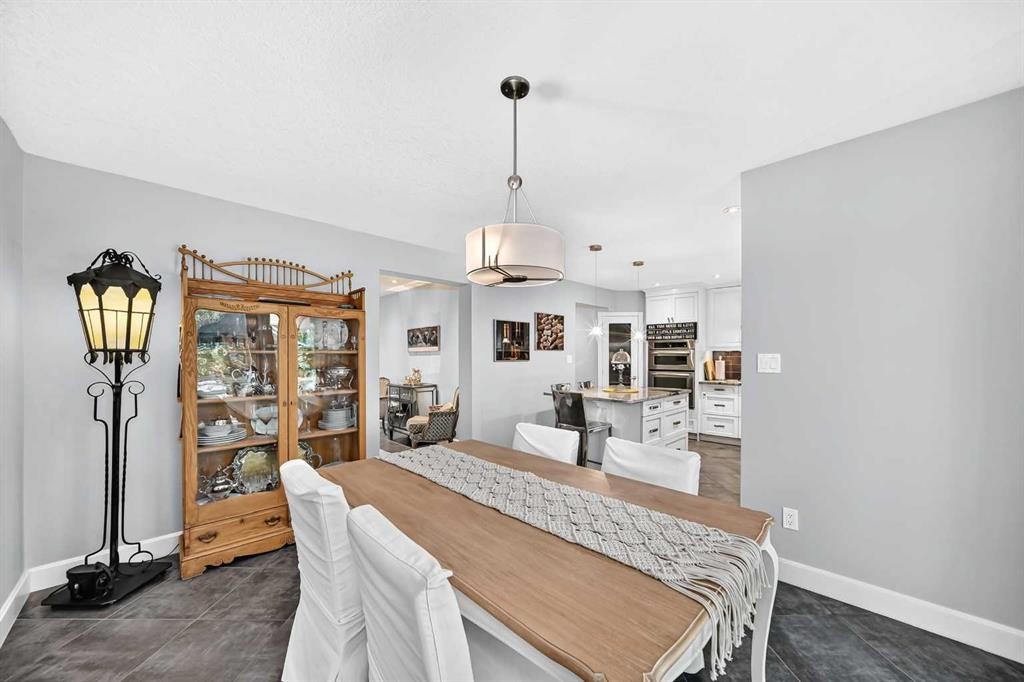 6 Edgedale Way Nw, Calgary, AB
