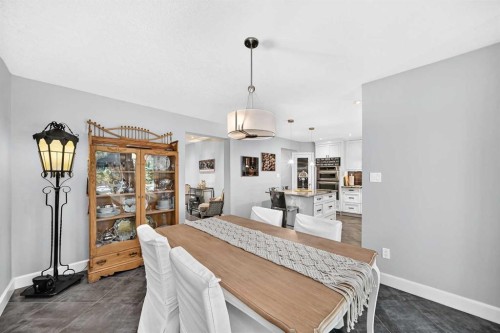 6 Edgedale Way Nw, Calgary, AB 