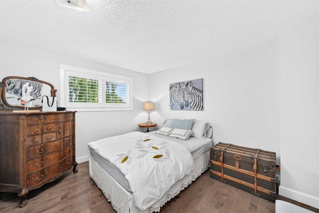 6 Edgedale Way Nw, Calgary, AB