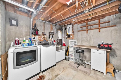 6 Edgedale Way Nw, Calgary, AB 