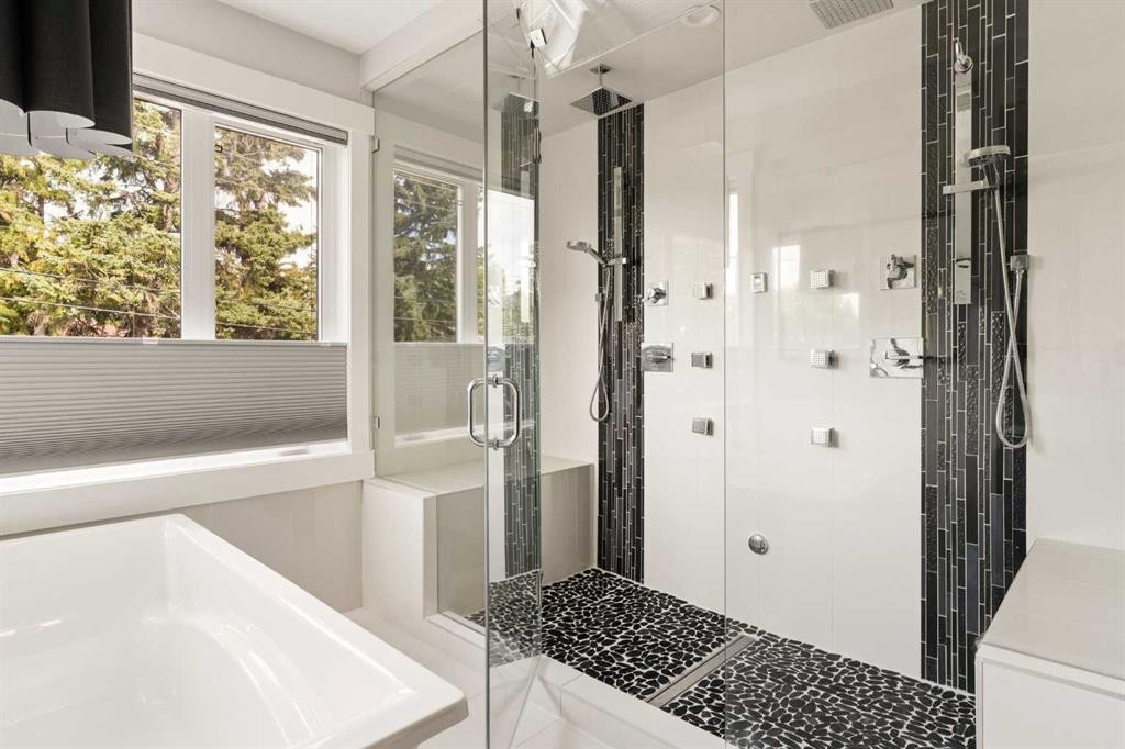 2216 22 Avenue Sw, Calgary, AB