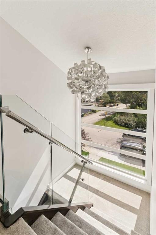2216 22 Avenue Sw, Calgary, AB