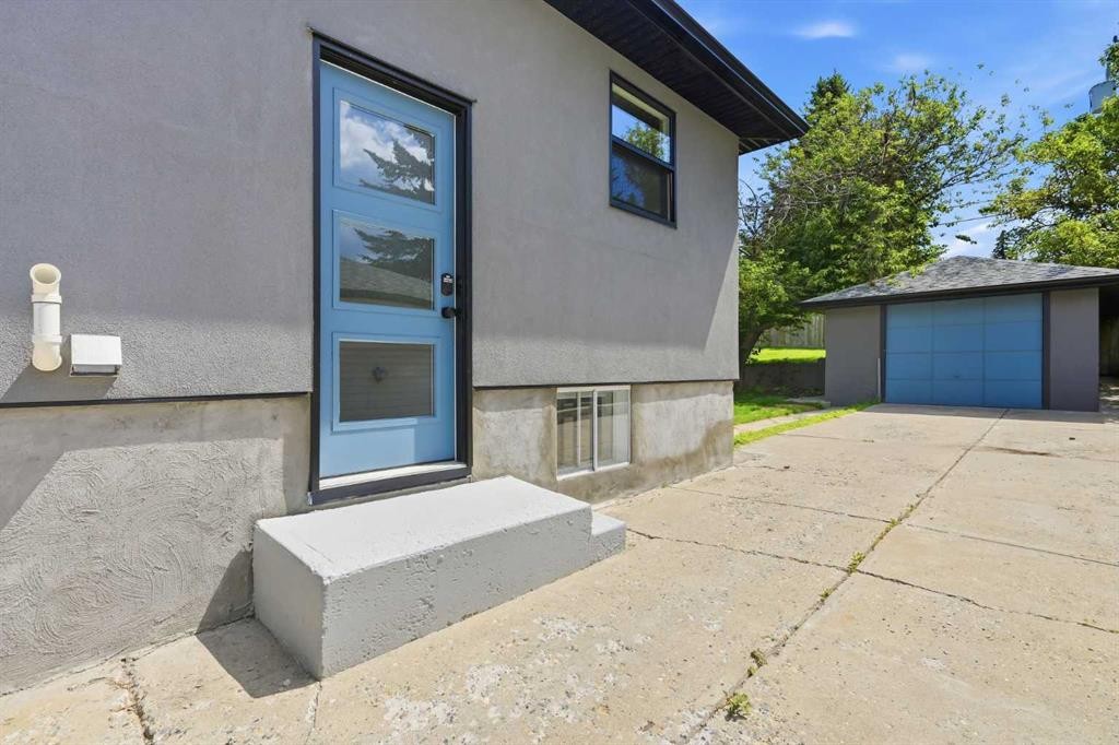2119 22 Avenue Sw, Calgary, AB